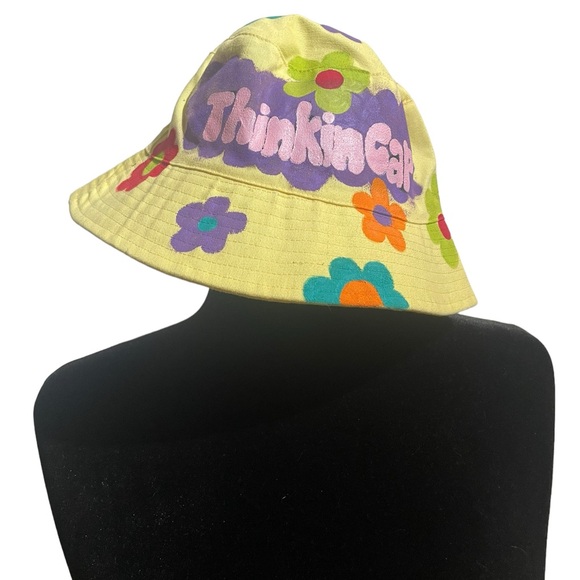 Bucket Hat - Picture 4 of 6